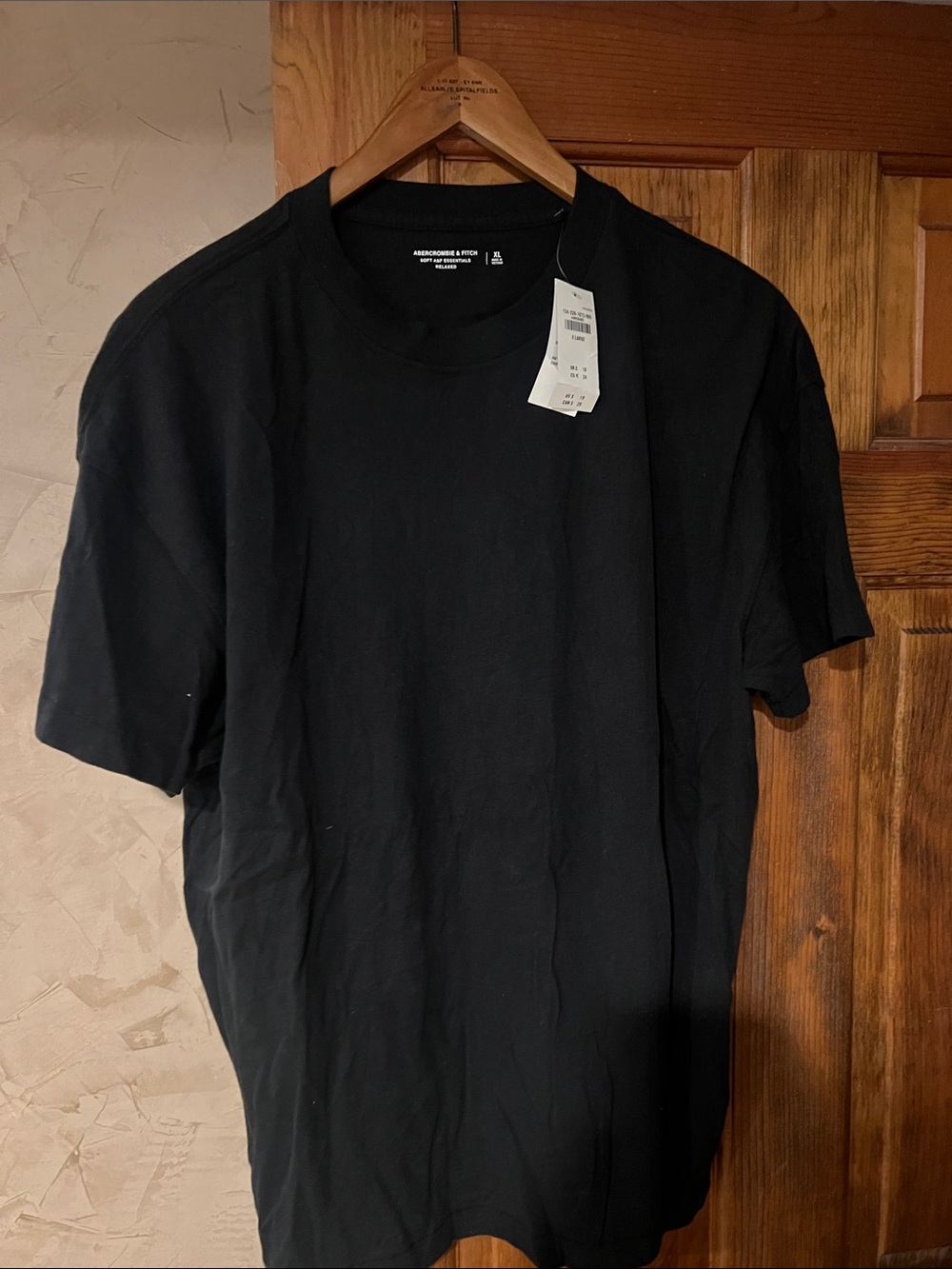 Abercrombie & Fitch Black Short Sleeve Crew Tee